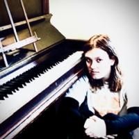 Annaxis (Anna Hunter)